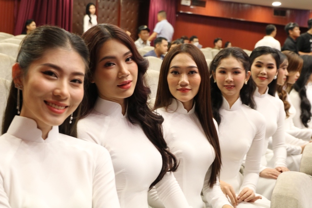 Khởi động cuộc thi Hoa khôi Sinh viên Việt Nam ‘Vẻ đẹp của sự thông minh’ - Ảnh 1.