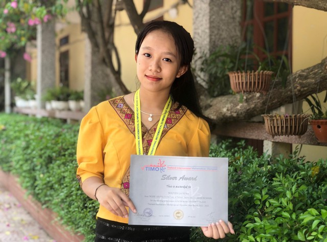 Nữ sinh dân tộc Đan Lai đầu tiên giành giải thưởng tại cuộc thi toán quốc tế - Ảnh 1.