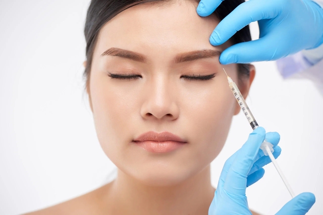 Những vết chân chim ở mắt và điều cần biết khi xóa nếp nhăn bằng Botox - Ảnh 3.