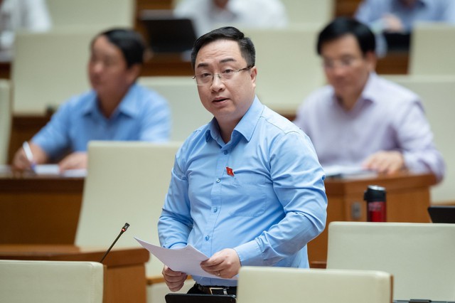 Ông Cao Tường Huy được giới thiệu bầu giữ chức Chủ tịch UBND tỉnh Quảng Ninh  - Ảnh 2.