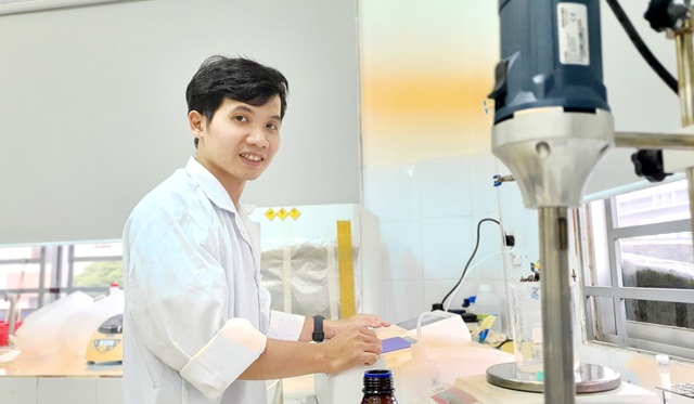 Thạc sĩ tìm ra cách thu hồi chất chống oxy hóa từ bã cà rốt - Ảnh 3. Thạc sĩ tìm ra cách thu hồi chất chống oxy hóa từ bã cà rốt - Ảnh 3.