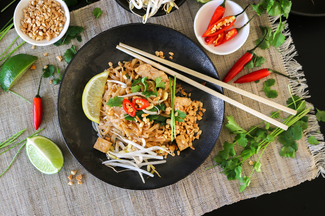 Ẩm thực Thái Lan: cay nhưng dễ ghiền - Ảnh 3. Ẩm thực Thái Lan: cay nhưng dễ ghiền - Ảnh 3.