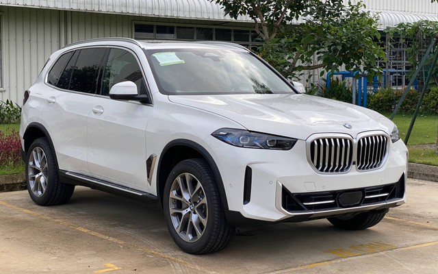 BMW X5 2024 phiên bản xLine cao cấp có đáng giá hơn 4,1 tỉ đồng? - Ảnh 1. BMW X5 2024 phiên bản xLine cao cấp có đáng giá hơn 4,1 tỉ đồng? - Ảnh 1.