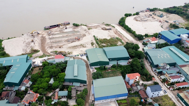 Tin tức đặc biệt trên báo in Thanh Niên 17.11.2023 - Ảnh 1.