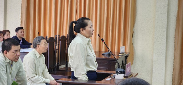 Cựu nữ trưởng phòng Sở Tư pháp Lâm Đồng lãnh án chung thân về tội lừa đảo  - Ảnh 1.