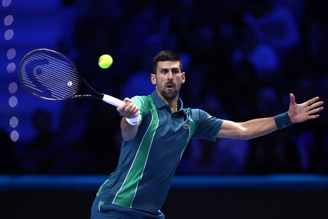 Trận bán kết 'bom tấn' giữa Djokovic và Alcaraz tại ATP Finals - Ảnh 2. Trận bán kết 'bom tấn' giữa Djokovic và Alcaraz tại ATP Finals - Ảnh 2.
