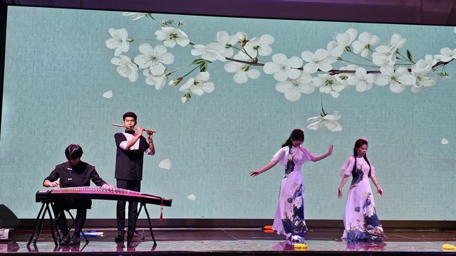 Chung kết “Got Talent” tìm kiếm tài năng ngôn ngữ tiếng Trung - Ảnh 5. Chung kết “Got Talent” tìm kiếm tài năng ngôn ngữ tiếng Trung - Ảnh 5.