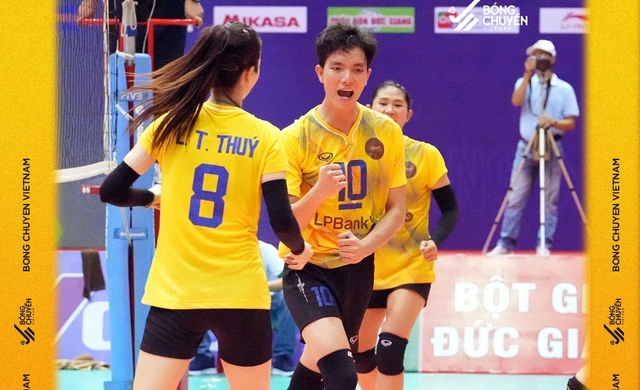 Bích Tuyền rực sáng đưa Ninh Bình vào chung kết bóng chuyền quốc gia 2023  - Ảnh 2.