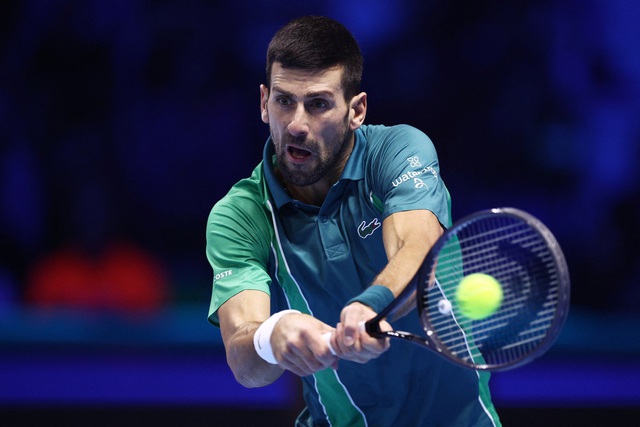 Đăng quang ATP Finals, Djokovic tiếp tục lập kỷ lục ở tuổi 36 - Ảnh 1.