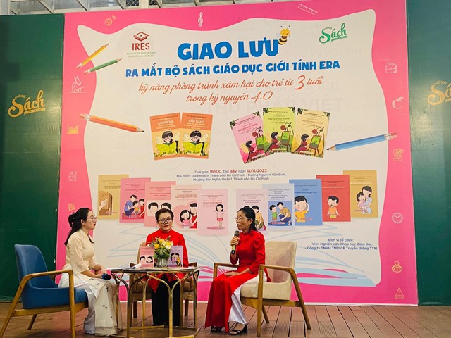 Giao lưu, ra mắt sách giáo dục giới tính, phòng tránh xâm hại dành cho trẻ - Ảnh 3. Giao lưu, ra mắt sách giáo dục giới tính, phòng tránh xâm hại dành cho trẻ - Ảnh 3.