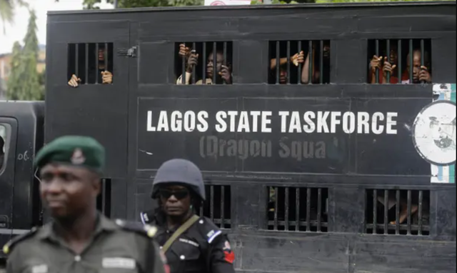 Nigeria phóng thích 4.000 phạm nhân vì các nhà tù quá tải - Ảnh 1.