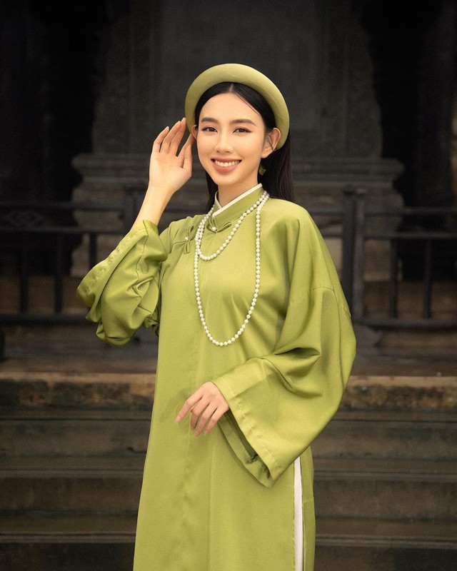 Điểm chung cho xu hướng áo dài năm nay, được sao Việt diện ăn cưới, đi chơi  - Ảnh 13.