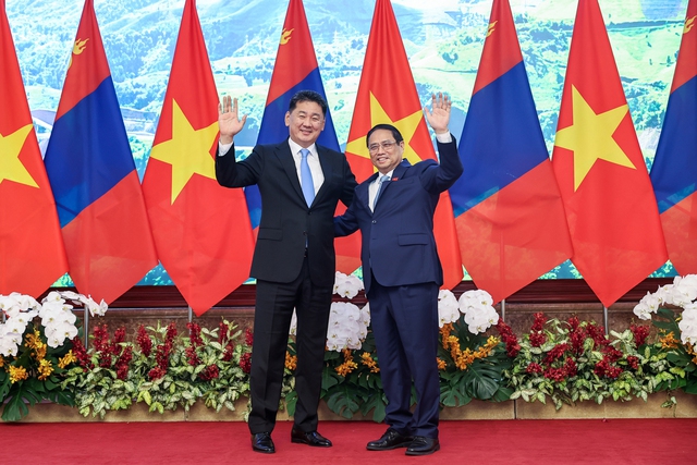Thủ tướng Phạm Minh Chính và Tổng thống Mông Cổ Ukhnaagiin Khurelsukhảnh: ĐOÀN BẮC