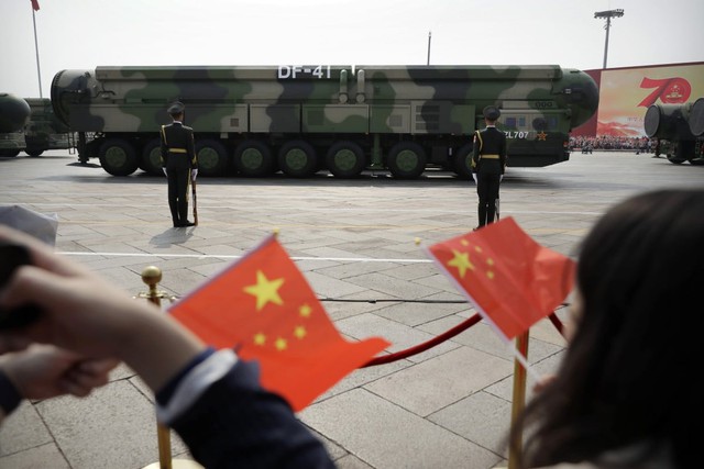 WSJ: Trung Quốc đồng ý đàm phán về kiểm soát vũ khí hạt nhân với Mỹ - Ảnh 1.