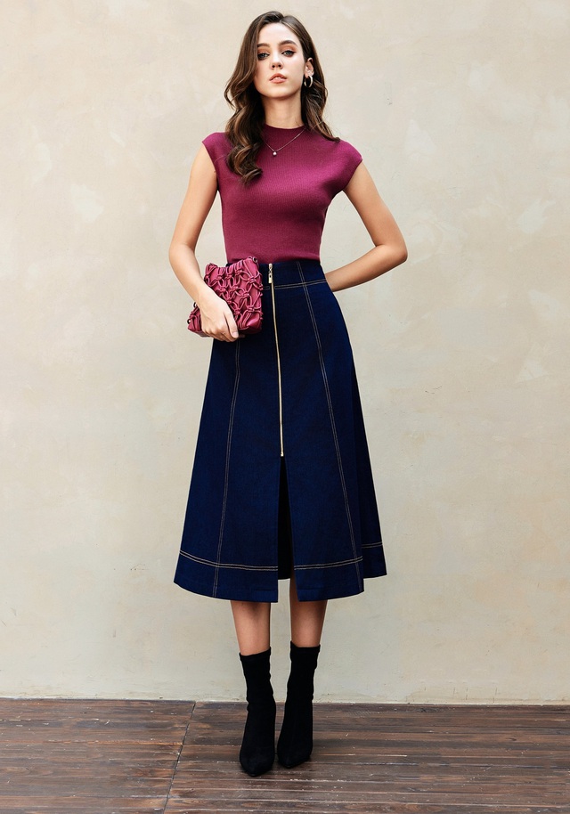 Giữ vững vẻ đẹp tự nhiên và tính bền vững qua những trang phục timeless - Ảnh 3. Giữ vững vẻ đẹp tự nhiên và tính bền vững qua những trang phục timeless - Ảnh 3.