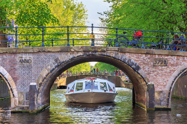 Thành phố kênh đào Amsterdam đẹp như tranh vẽ  - Ảnh 2.