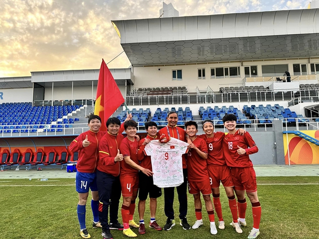 Tin tức đặc biệt trên báo in Thanh Niên 03.11.2023 - Ảnh 2. Tin tức đặc biệt trên báo in Thanh Niên 03.11.2023 - Ảnh 2.