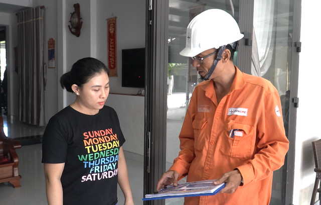 Ghi chỉ số công tơ điện cuối tháng: Mang lại sự thuận tiện cho khách hàng - Ảnh 1. Ghi chỉ số công tơ điện cuối tháng: Mang lại sự thuận tiện cho khách hàng - Ảnh 1.