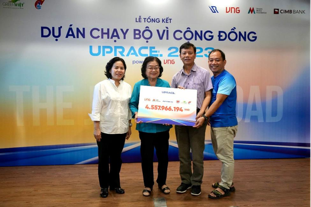 Sự kiện chạy bộ UpRace 2023 gây quỹ gần 7 tỉ đồng - Ảnh 1. Sự kiện chạy bộ UpRace 2023 gây quỹ gần 7 tỉ đồng - Ảnh 1.