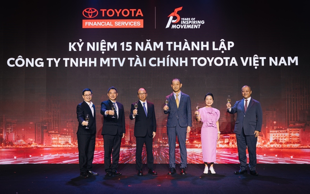 Tài chính Toyota Việt Nam đánh dấu 15 năm chuyển động và đổi mới  - Ảnh 1.