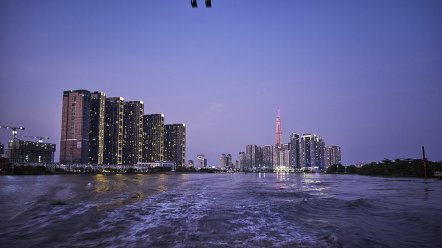 Trải nghiệm tên Water Bus Sài Gòn