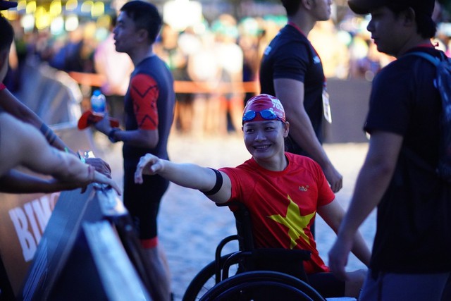 Những khoảnh khắc 'Best in Me' tại giải đấu IRONMAN 70.3 đầu tiên của Phú Quốc - Ảnh 6.