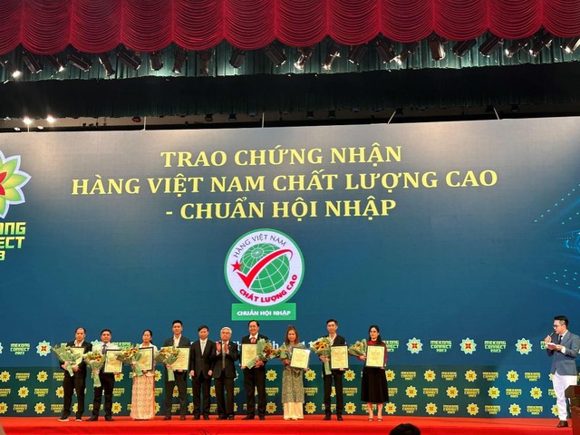 Yến sào cao cấp BankNest đạt chứng nhận Hàng Việt Nam chất lượng cao 2023 - Ảnh 2.