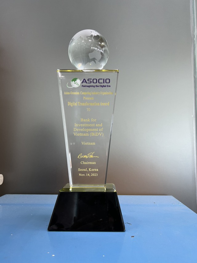 BIDV đạt giải 'Đơn vị chuyển đổi số xuất sắc' ASOCIO 2023 - Ảnh 2.