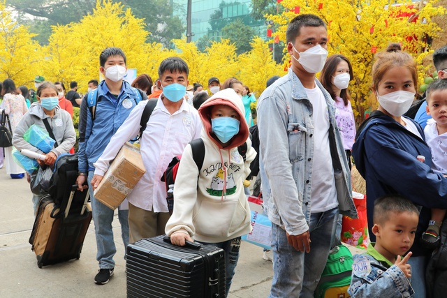 Bộ LĐ-TB-XH chính thức thông báo lịch nghỉ Tết Nguyên đán 2024 - Ảnh 1.