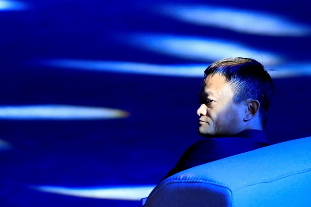 Tỉ phú Jack Ma 'quay xe', không bán cổ phần Alibaba vì giá giảm thấp - Ảnh 1.