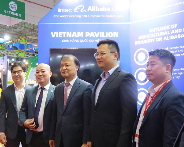 Alibaba.com nỗ lực thúc đẩy hoạt động kinh doanh toàn cầu - Ảnh 2. Alibaba.com nỗ lực thúc đẩy hoạt động kinh doanh toàn cầu - Ảnh 2.