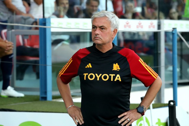 HLV Mourinho lên tiếng về tương lai ở AS Roma - Ảnh 1.