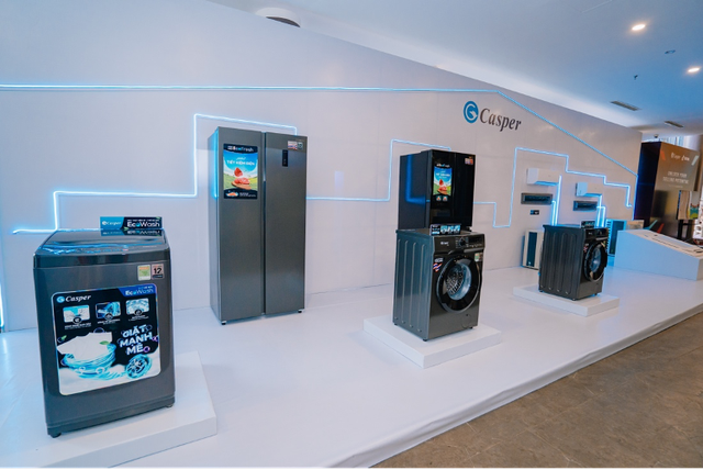 Máy giặt cửa trên của Casper thu hút thị trường điện máy, giá từ 3,69 triệu đồng - Ảnh 1.