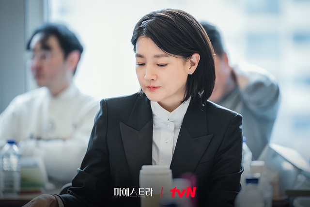 Hé lộ hình ảnh 'nàng Dae Jang Geum' Lee Young Ae trong phim mới - Ảnh 2.
