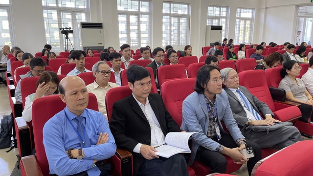Lưu truyền những giá trị văn hóa 'đặt trên vai' những nhà giáo - Ảnh 2. Lưu truyền những giá trị văn hóa 'đặt trên vai' những nhà giáo - Ảnh 2.