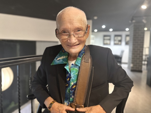 Nhạc sĩ Giao Tiên 'Lại nhớ người yêu' tiết lộ cuộc sống ở tuổi 82 - Ảnh 1.