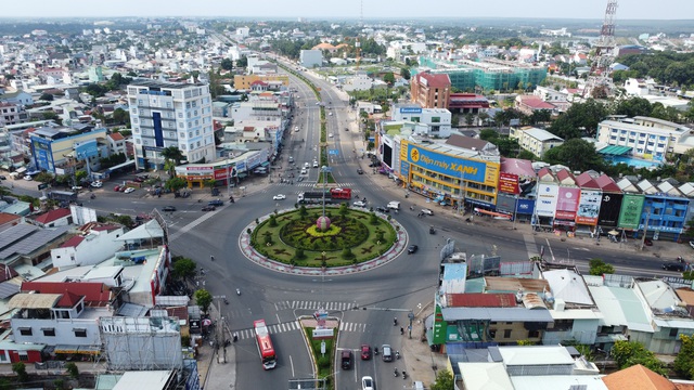 Xây dựng Bình Phước thành “điểm đến hấp dẫn” của vùng Đông Nam bộ - Ảnh 1.