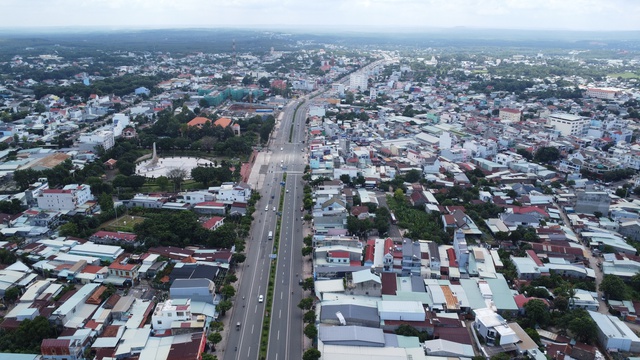 Xây dựng Bình Phước thành “điểm đến hấp dẫn” của vùng Đông Nam bộ - Ảnh 2.