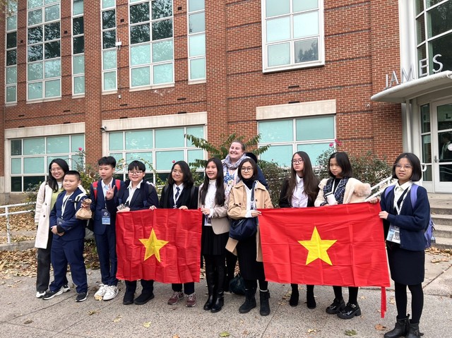 Học sinh Việt Nam giành 54 huy chương tại cuộc thi học thuật quốc tế - Ảnh 1. Học sinh Việt Nam giành 54 huy chương tại cuộc thi học thuật quốc tế - Ảnh 1.