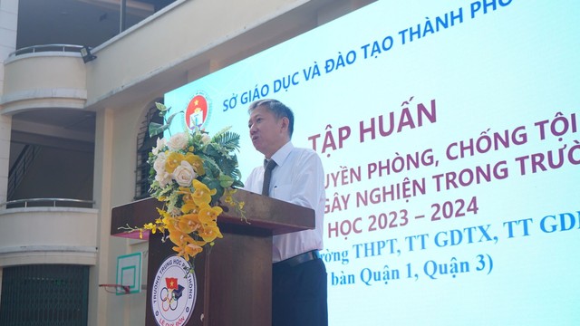 Lần đầu tiên, TP.HCM tập huấn cho học sinh về tác hại của chất gây nghiện - Ảnh 2.