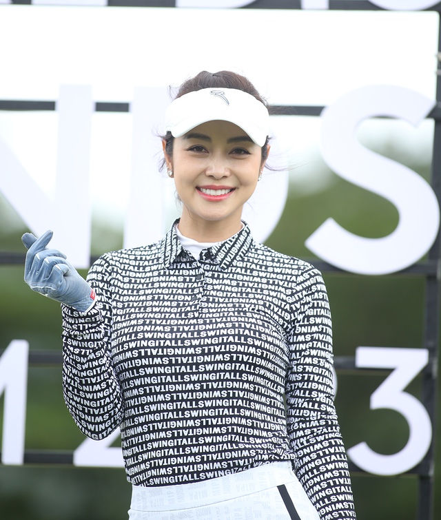 Hoa hậu Ngọc Hân cùng dàn người đẹp khoe sắc ở Championship Pro-Am - Ảnh 5. Hoa hậu Ngọc Hân cùng dàn người đẹp khoe sắc ở Championship Pro-Am - Ảnh 5.