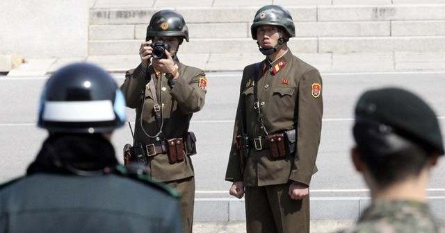 Binh sĩ Triều Tiên tại Bàn Môn Điếm mang theo súng trở lại - Ảnh 1.