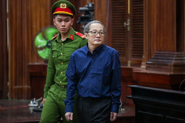 Cựu Giám đốc BV TP.Thủ Đức Nguyễn Minh Quân nói bị vu khống - Ảnh 1.