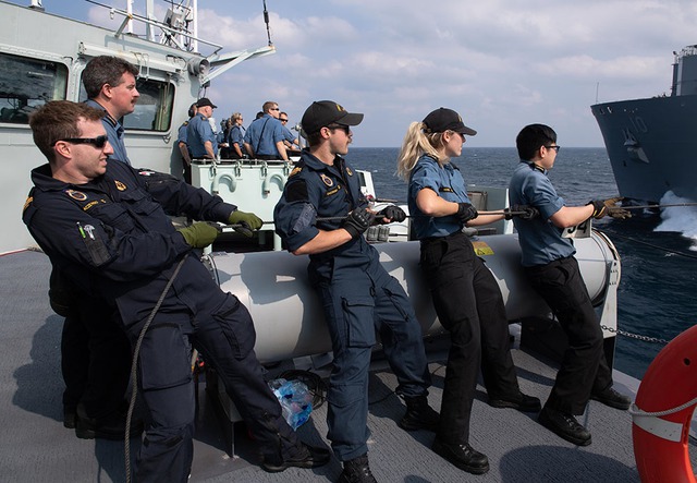 Tư lệnh hải quân Canada cảnh báo 'đỏ' về tình hình lực lượng  - Ảnh 1.