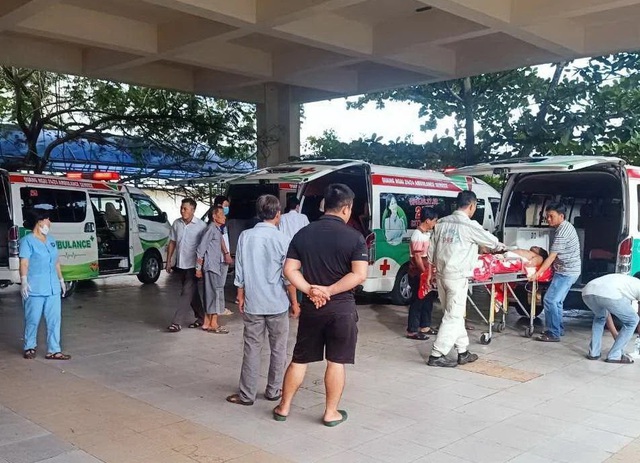 Nổ bình gas, 9 người bị bỏng: 3 bệnh nhân đang trong tình trạng nguy kịch - Ảnh 1. Nổ bình gas, 9 người bị bỏng: 3 bệnh nhân đang trong tình trạng nguy kịch - Ảnh 1.