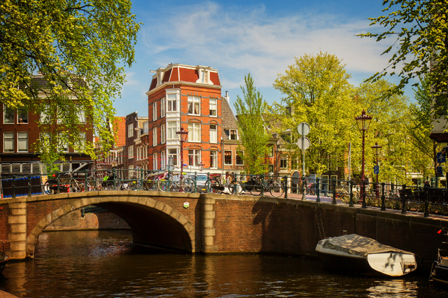 Thành phố kênh đào Amsterdam đẹp như tranh vẽ - Ảnh 1. Thành phố kênh đào Amsterdam đẹp như tranh vẽ - Ảnh 1.