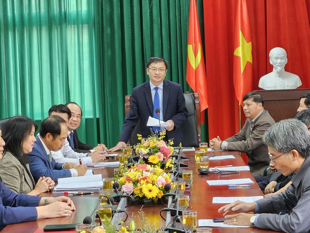 Ông Đặng Quang Tú, Chủ tịch UBND TP. Đà Lạt tại buổi gặp gỡ báo chí - Ảnh: Gia Bình
