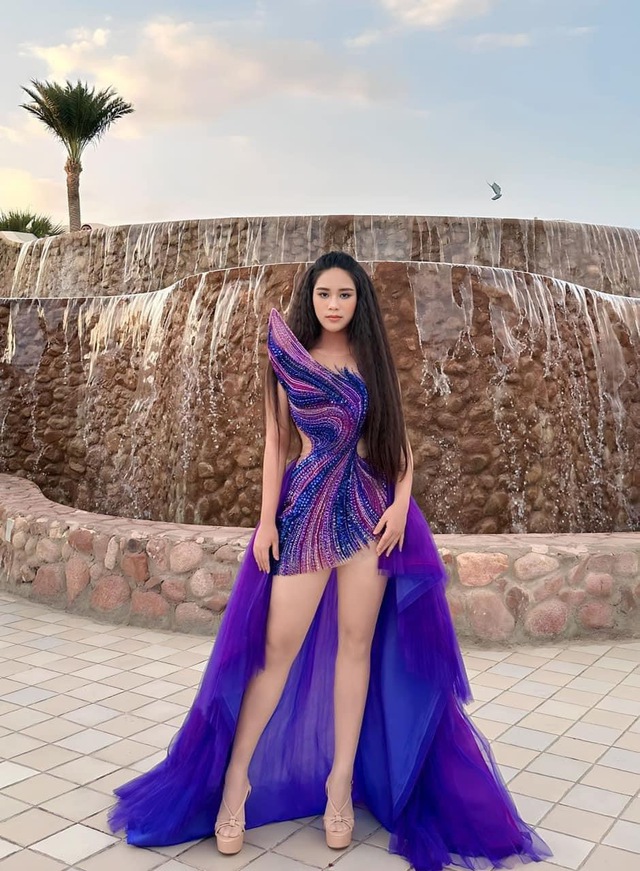 Diện 3 đầm của NTK Việt, Bella Vũ cuốn hút tại Miss Eco Teen 2023 - Ảnh 4.