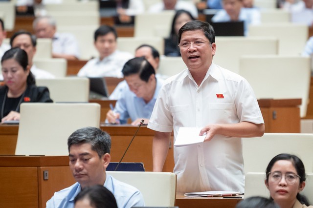 'Luật Đất đai dài 226 trang, chỉ có 2 từ du lịch dành cho ngành du lịch' - Ảnh 1.