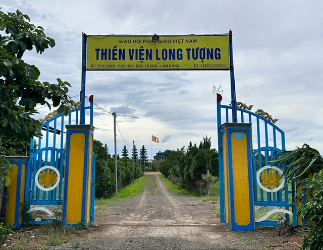 Kỷ luật sư cô trong vụ “sư phụ” dùng roi đánh “đệ tử” - Ảnh 1. Kỷ luật sư cô trong vụ “sư phụ” dùng roi đánh “đệ tử” - Ảnh 1.